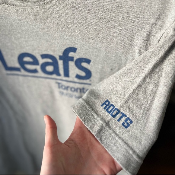 VINTAGE Toronto Maple Leafs NHL 01/02 Season T-Shirt - Picture 4 of 5